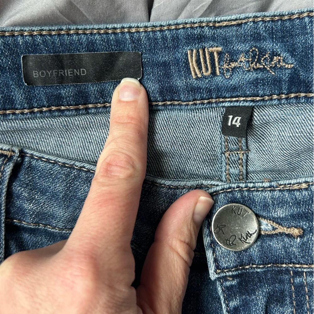 Kut from the Kloth Blue Cropped Ankle Jeans - Picture 5 of 8